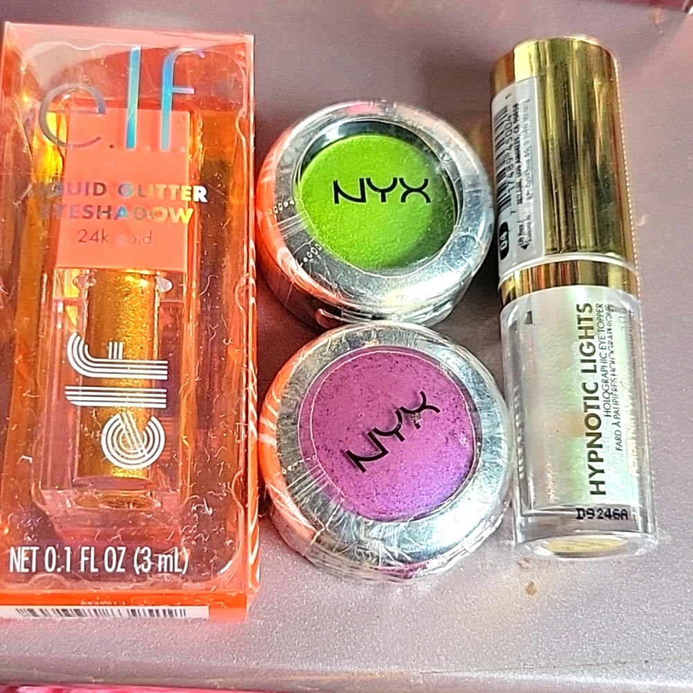 EYESHADOW BUNDLE